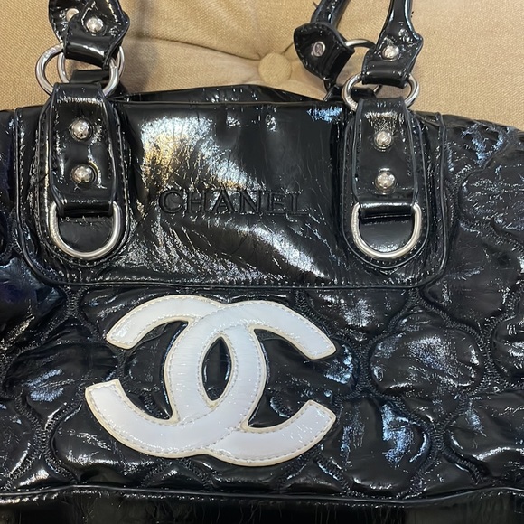 Chanel size m - Picture 2 of 13